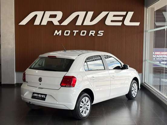 VOLKSWAGEN-GOL-2021
