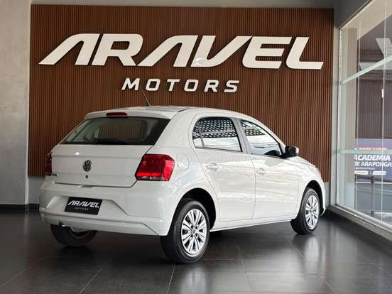 VOLKSWAGEN-GOL-2021
