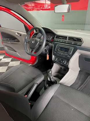VOLKSWAGEN-GOL-2016