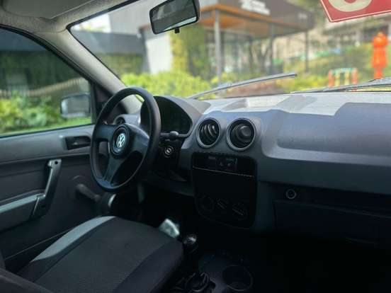 VOLKSWAGEN-GOL-1.0 MI 8V FLEX 2P MANUAL G.IV VOLKSWAGEN-GOL-2012