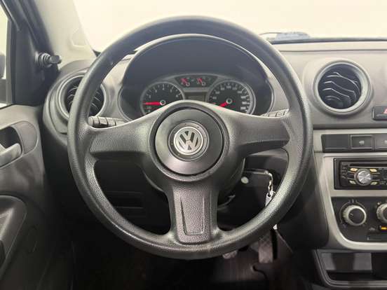 VOLKSWAGEN-GOL-2009