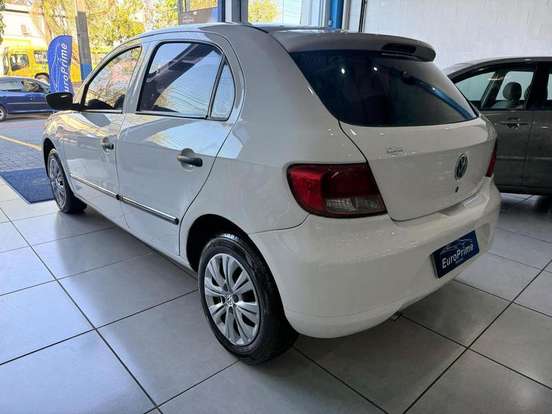 VOLKSWAGEN-GOL-1.0 MI 8V FLEX 4P MANUAL G.V VOLKSWAGEN-GOL-2011