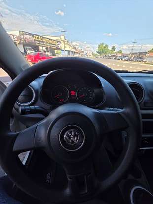VOLKSWAGEN-GOL-1.0 MI SPECIAL 8V FLEX 4P MANUAL VOLKSWAGEN-GOL-2014