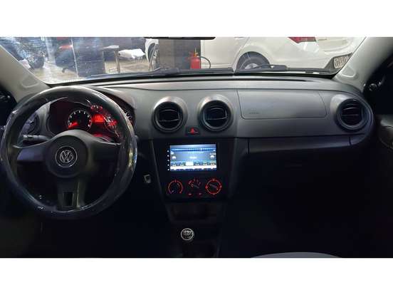 VOLKSWAGEN-GOL-2015