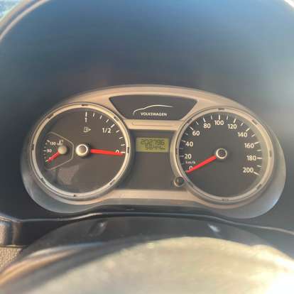 VOLKSWAGEN-GOL-2010