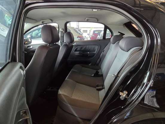 VOLKSWAGEN-GOL-1.6 MI POWER 8V FLEX 4P MANUAL G.V VOLKSWAGEN-GOL-2010