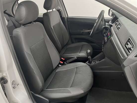 VOLKSWAGEN-GOL-1.6 MSI TOTALFLEX TRENDLINE 4P MANUAL VOLKSWAGEN-GOL-2016
