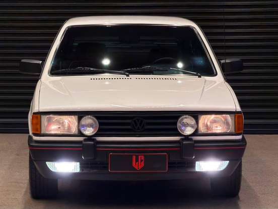 VOLKSWAGEN-GOL-1989