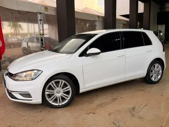 VOLKSWAGEN-GOLF-1.0 TSI COMFORTLINE 12V TOTAL FLEX 4P MANUAL VOLKSWAGEN-GOLF-2017
