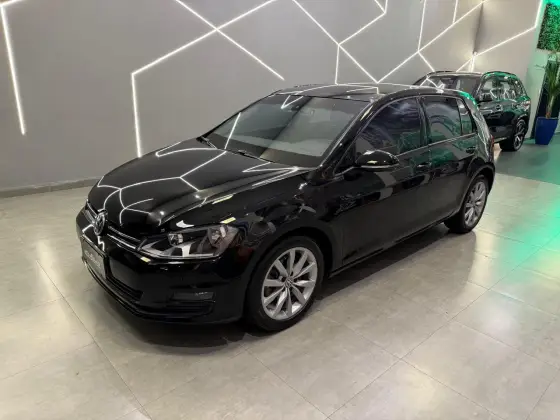 VOLKSWAGEN GOLF 1.4 TSI COMFORTLINE 16V GASOLINA 4P AUTOMÁTICO