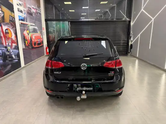 VOLKSWAGEN-GOLF-2014