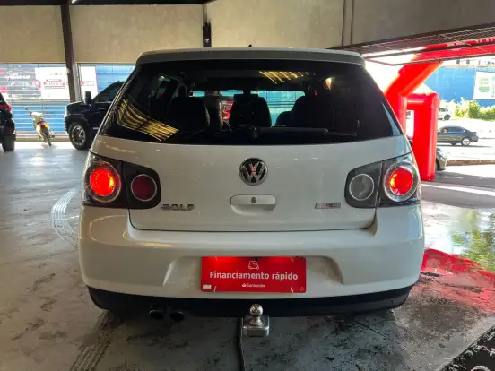 VOLKSWAGEN-GOLF-2012
