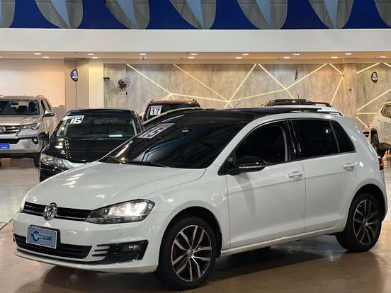 VOLKSWAGEN-GOLF-2014