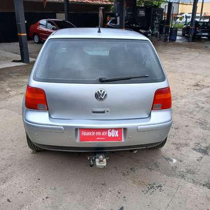 VOLKSWAGEN-GOLF-2001