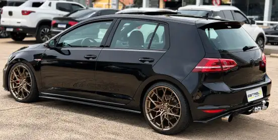 VOLKSWAGEN-GOLF-2.0 GTI HIGHLINE 16V GASOLINA 4P AUTOMÁTICO VOLKSWAGEN-GOLF-2014