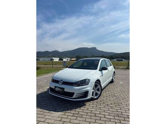 VOLKSWAGEN-GOLF-2.0 TSI GTI 16V TURBO GASOLINA 4P AUTOMÁTICO VOLKSWAGEN-GOLF-2014