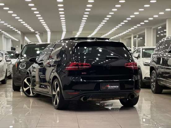 VOLKSWAGEN-GOLF-2.0 TSI GTI 16V TURBO GASOLINA 4P AUTOMÁTICO VOLKSWAGEN-GOLF-2017