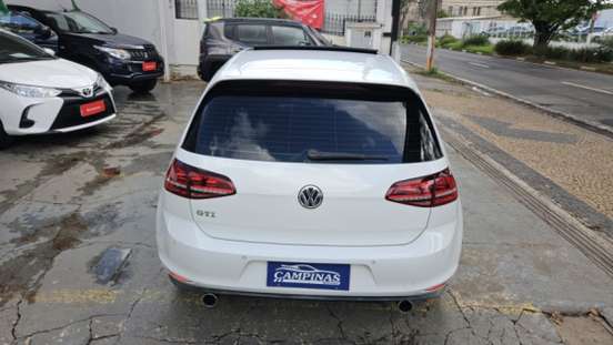 VOLKSWAGEN-GOLF-2014