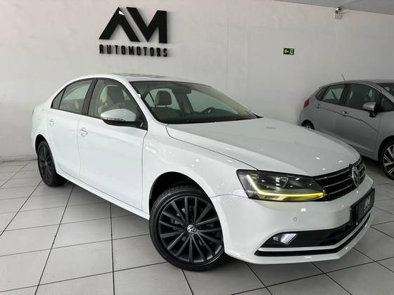 VOLKSWAGEN JETTA 1.4 16V TSI COMFORTLINE GASOLINA 4P TIPTRONIC