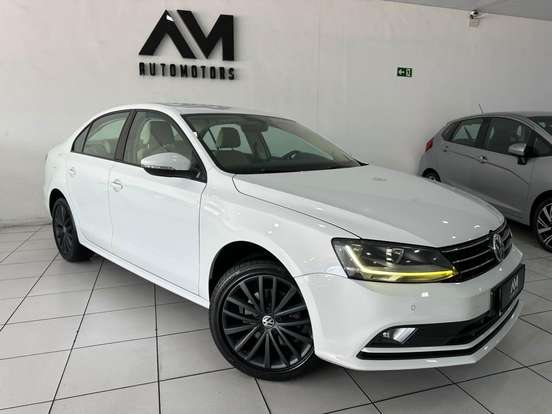 VOLKSWAGEN-JETTA-1.4 16V TSI COMFORTLINE GASOLINA 4P TIPTRONIC VOLKSWAGEN-JETTA-2016