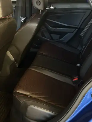 VOLKSWAGEN-JETTA-2023