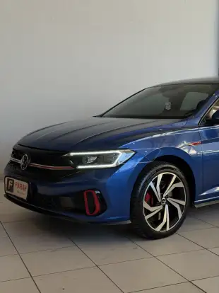 VOLKSWAGEN-JETTA-2023