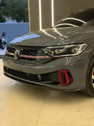 VOLKSWAGEN-JETTA-2023