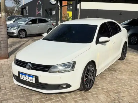 VOLKSWAGEN-JETTA-2.0 COMFORTLINE FLEX 4P MANUAL VOLKSWAGEN-JETTA-2012