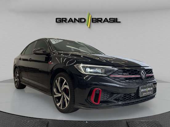 VOLKSWAGEN-JETTA-2023