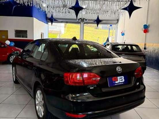 VOLKSWAGEN-JETTA-2.0 COMFORTLINE FLEX 4P TIPTRONIC VOLKSWAGEN-JETTA-2012
