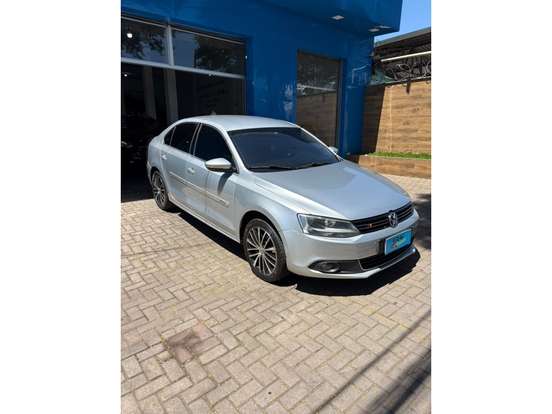 VOLKSWAGEN-JETTA-2.0 TSI HIGHLINE 200CV GASOLINA 4P TIPTRONIC VOLKSWAGEN-JETTA-2012