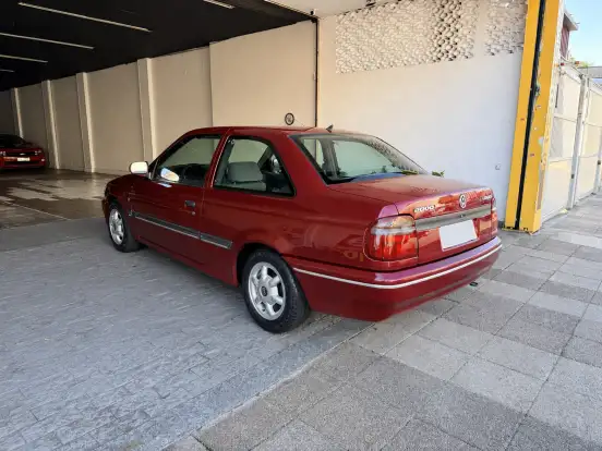 VOLKSWAGEN-LOGUS-2.0 I WOLFSBURG 8V ÁLCOOL 2P MANUAL VOLKSWAGEN-LOGUS-1995