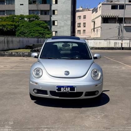 VOLKSWAGEN NEW BEETLE 2.0 MI 8V GASOLINA 2P AUTOMÁTICO
