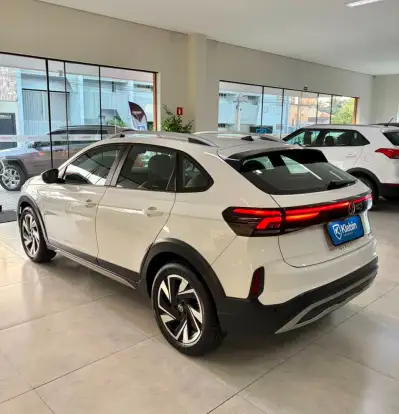 VOLKSWAGEN-NIVUS-1.0 200 TSI TOTAL FLEX HIGHLINE AUTOMÁTICO VOLKSWAGEN-NIVUS-2024