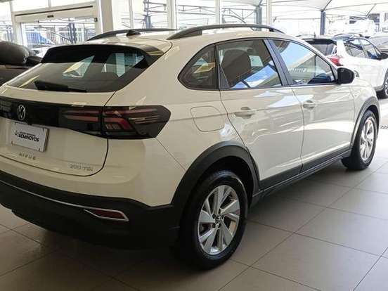 VOLKSWAGEN-NIVUS-1.0 200 TSI TOTAL FLEX COMFORTLINE AUTOMÁTICO VOLKSWAGEN-NIVUS-2024