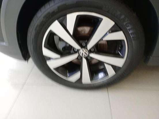VOLKSWAGEN-NIVUS-1.0 200 TSI TOTAL FLEX HIGHLINE AUTOMÁTICO VOLKSWAGEN-NIVUS-2024
