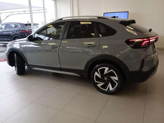 VOLKSWAGEN-NIVUS-1.0 200 TSI TOTAL FLEX HIGHLINE AUTOMÁTICO VOLKSWAGEN-NIVUS-2024