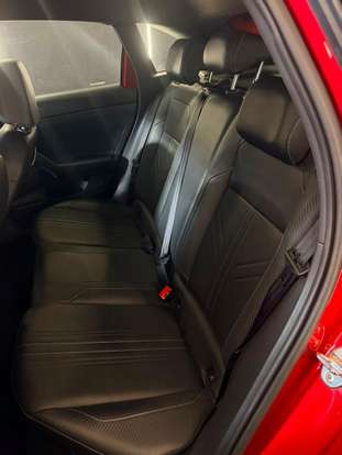 VOLKSWAGEN-NIVUS-1.0 200 TSI TOTAL FLEX HIGHLINE AUTOMÁTICO VOLKSWAGEN-NIVUS-2024