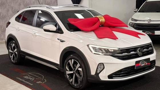 VOLKSWAGEN NIVUS 1.0 200 TSI TOTAL FLEX HIGHLINE AUTOMÁTICO