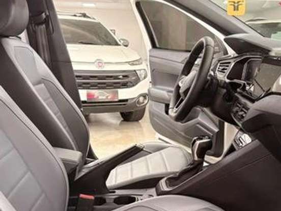 VOLKSWAGEN-NIVUS-1.0 200 TSI TOTAL FLEX HIGHLINE AUTOMÁTICO VOLKSWAGEN-NIVUS-2023
