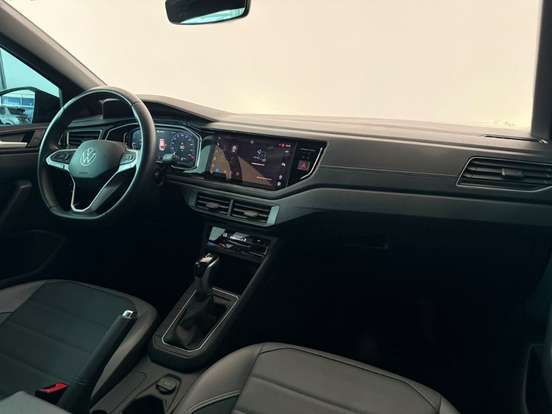 VOLKSWAGEN-NIVUS-1.0 200 TSI TOTAL FLEX HIGHLINE AUTOMÁTICO VOLKSWAGEN-NIVUS-2023