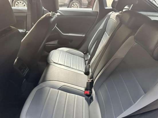 VOLKSWAGEN-NIVUS-1.0 200 TSI TOTAL FLEX HIGHLINE AUTOMÁTICO VOLKSWAGEN-NIVUS-2023