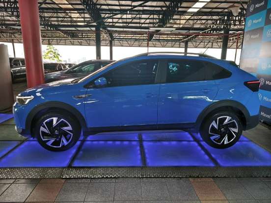 VOLKSWAGEN-NIVUS-1.0 200 TSI TOTAL FLEX HIGHLINE AUTOMÁTICO VOLKSWAGEN-NIVUS-2025