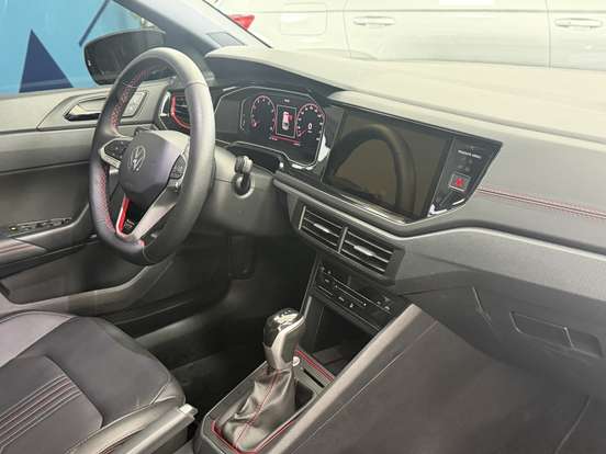 VOLKSWAGEN-NIVUS-1.4 250 TSI TOTAL FLEX GTS AUTOMÁTICO VOLKSWAGEN-NIVUS-2025