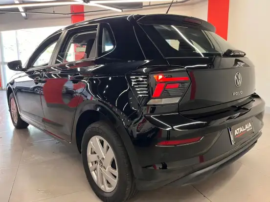 VOLKSWAGEN-POLO-2024