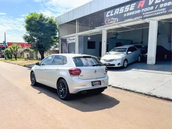 VOLKSWAGEN-POLO-1.0 200 TSI HIGHLINE AUTOMÁTICO VOLKSWAGEN-POLO-2019