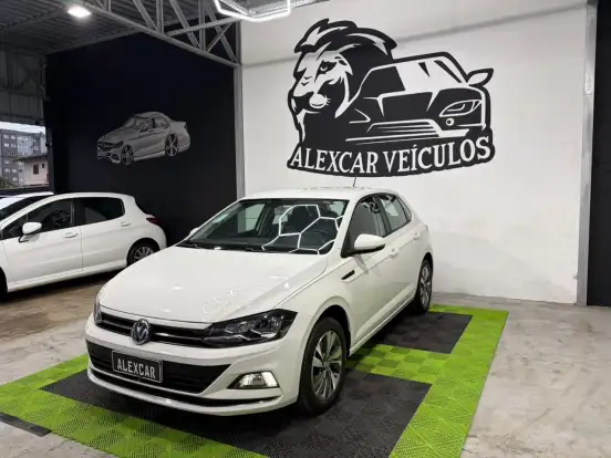 VOLKSWAGEN-POLO-2019