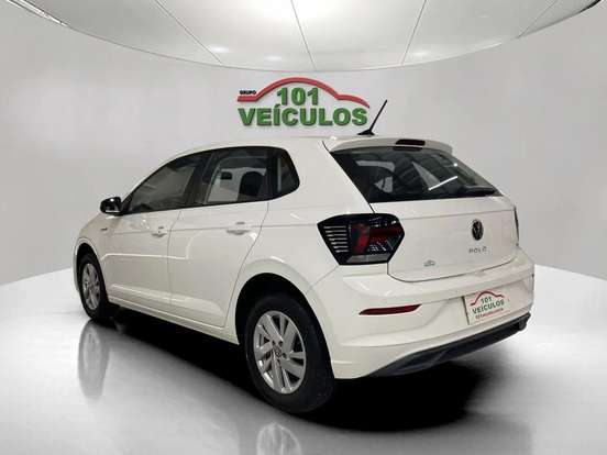 VOLKSWAGEN-POLO-2024