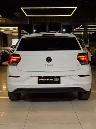 VOLKSWAGEN-POLO-2024