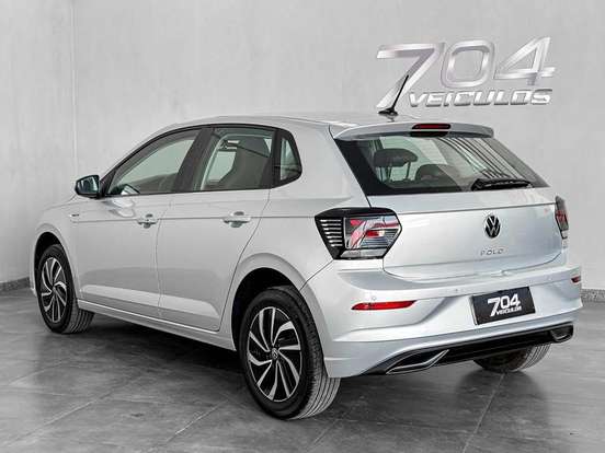 VOLKSWAGEN-POLO-2025